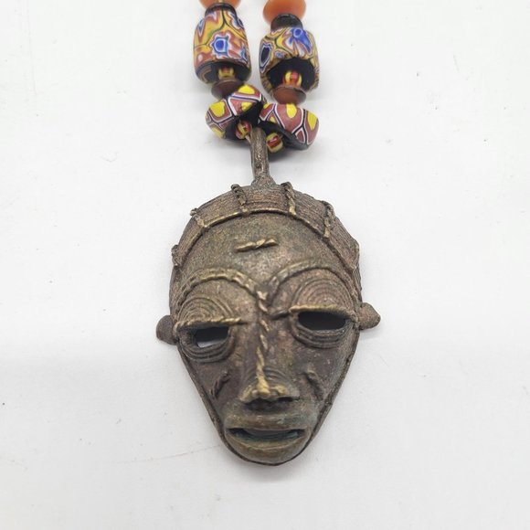 VTG Signed VOGUE African Mask Painted Beaded Pendant Necklace RARE - Picture 2 of 11